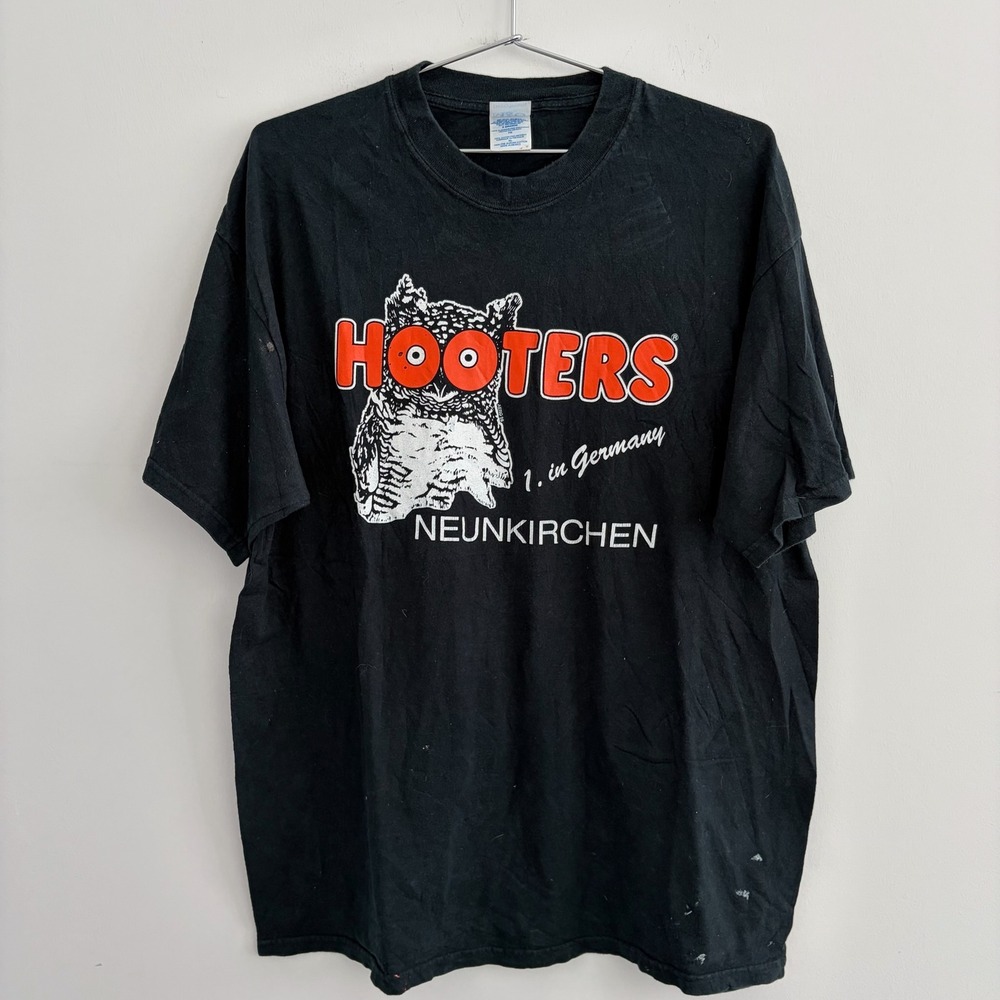 Vintage Hooters Germany Neunkirchen Black Graphic T-Shirt XL M&O Knits